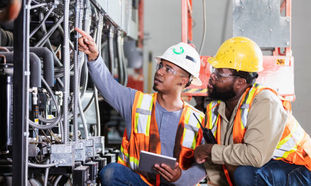Best Electrical Installation Contractor  in Blooming Prairie, MN